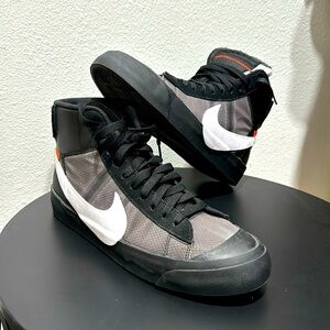Nike OFF WHITE high tops 10.5